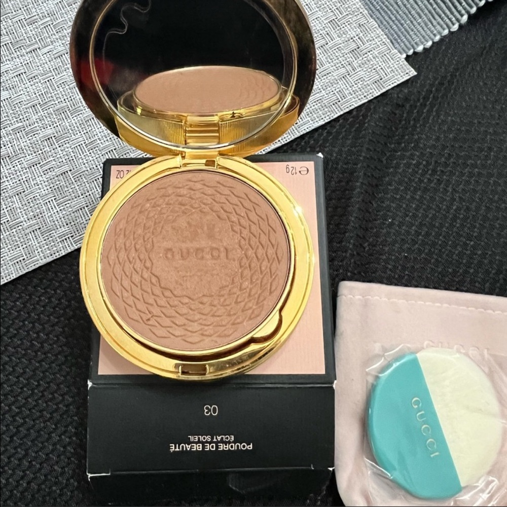 ❌SOLD❌Gucci bronzer shade 3 medium